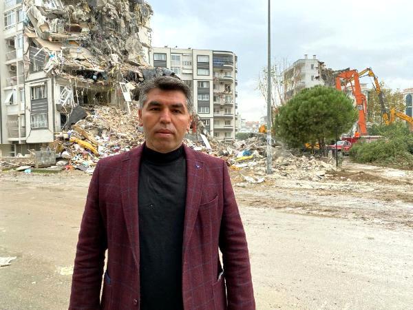 İzmir’i vuran depremin ardından moloz çıkmazı