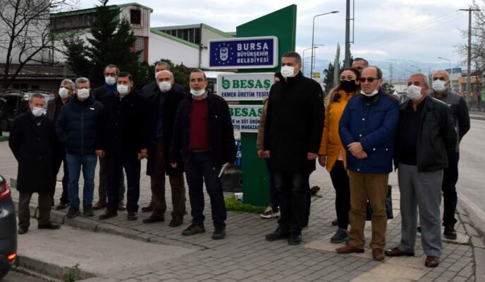 Karaca, İstanbul ve Bursa’daki ekmek fiyatlarını ve BESAŞ’ın zararını gündeme taşıdı