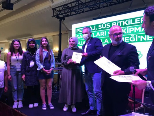 Bursa Teknik Üniversitesi Peyzaj Mimarlığı Öğrencilerine Ödül