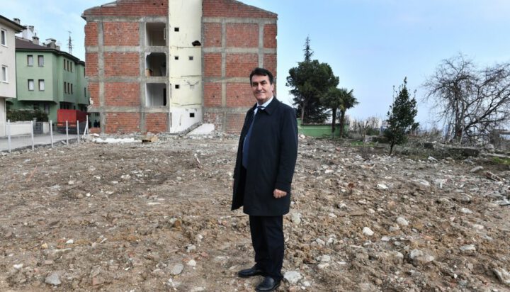 Bursa’nın tarihi mahallesinde yıkımlar devam ediyor!
