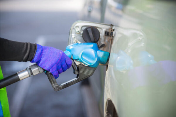 Araç sürücülerine yakıt tasarrufu için 7 öneri