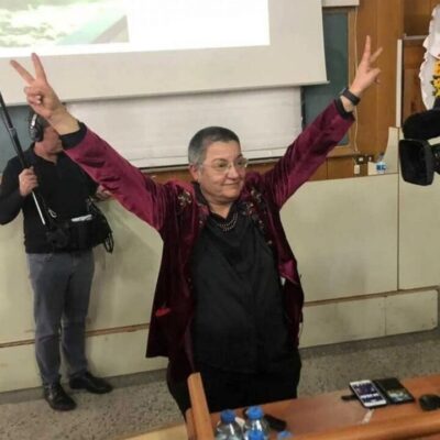 TANIŞMAZSIN AMA ÇOK SEVER, SAYAR, CANDAŞ VE YOLDAŞ OLURSUN.