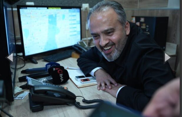 Başkan Aktaş, yeni yıla 2023’ün ilk bebeğiyle girdi