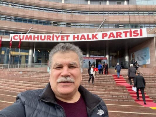 Kurumları işlevsiz hale getirip kapattığınız zaman bunların hafızalarını da siliyorsunuz
