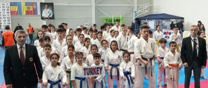BALKANLARDA YILDIRIM RÜZGÂRI