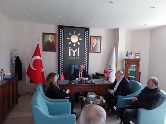 İYİ Parti Bursa’da CEO Milletvekili Adayı!