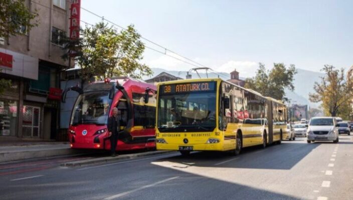 BURSA NEDEN SAHİPSİZ SN. BAKAN VARANK?