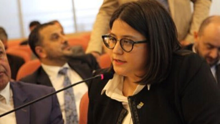 Büşra Şahin; “Adamcılığın, benden olanın işi hallolsunculuğun geldiği son noktada topluca ölüyoruz!”