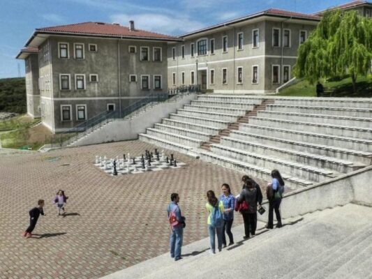 TÜRK EĞİTİM VAKFI (TEV) ve TÜRK EĞİTİM VAKFI İNANÇ TÜRKEŞ ÖZEL LİSESİ’nin (TEVİTÖL) İLETİŞİM AJANSI bkz. İLETİŞİM OLDU!