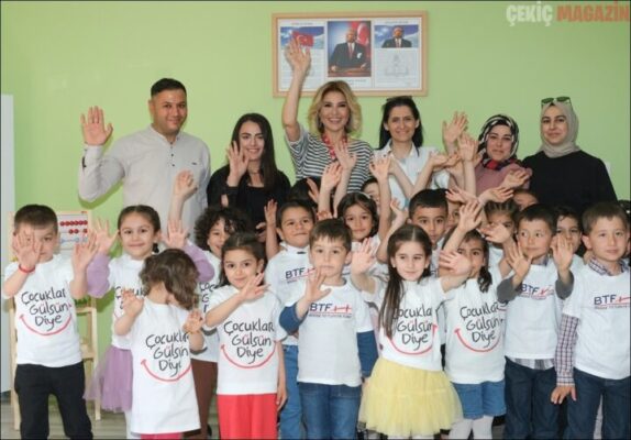 Gülben Ergen, 44. ANAOKULU, 19 MAYIS ATATÜRK’Ü ANMA, GENÇLİK VE SPOR BAYRAMINDA PAZARCIK ‘TA AÇTI!