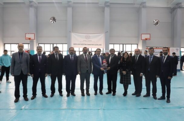 Yıldırım’da Mesleki Eğitim Tanıtım Günleri Başladı.
