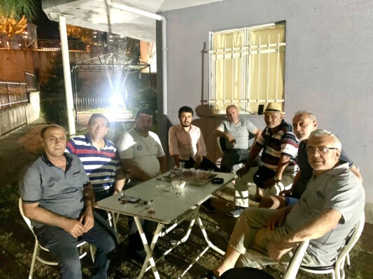 Muhtar Mahalle Sakinleriyle Yaz Sohbetleri Başlattı!