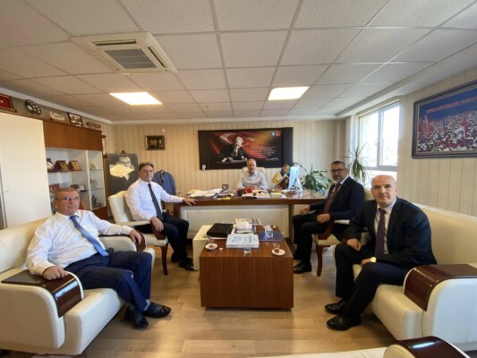 Türk Eğitim-Sen Bursa Şubeleri’nden Ankara Çıkartma!