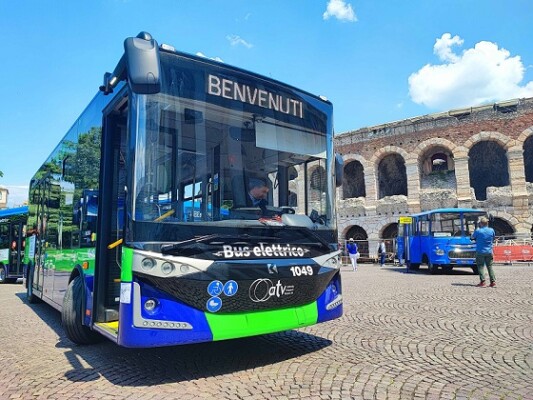 Avrupa’yı Elektriklendiren Karsan’a Gümüş Ödül!