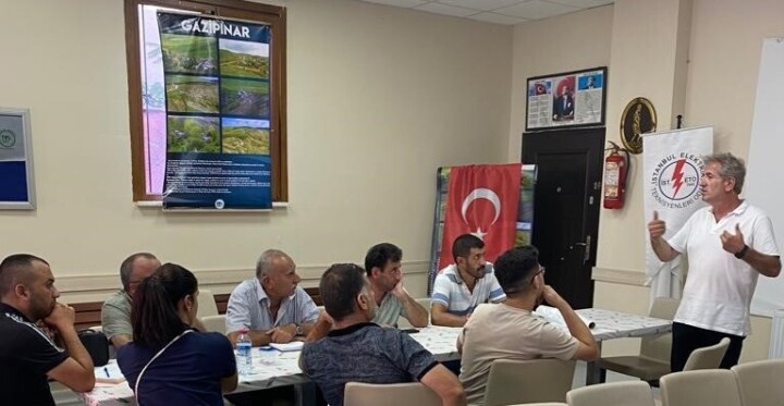 ETO AKADEMİ DE ELEKTRİK SİSTEMLERİNDE “TOPRAKLAMA”NIN ÖNEMİ ANLATILDI.