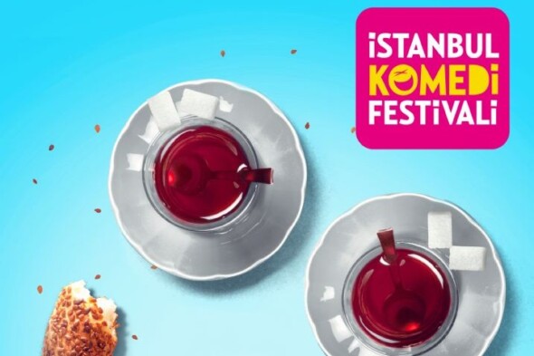SEDEF İYBAR, SAFFET EMRE TONGUÇ VE SERDA BÜYÜKKOYUNCU ÖZEL BİR GÖSTERİ İLE İSTANBUL KOMEDİ FESTİVALİ’NDEYDİ