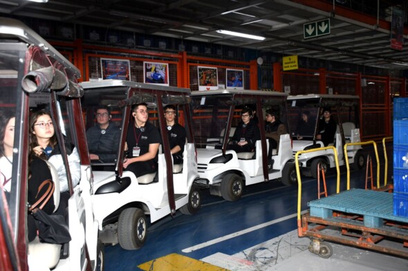 Şahinkayalı Öğrencilerden Tofaş Çıkarması – Şahinkayalı Öğrenciler Bursa’nın Otomotiv Devi Tofaş’ta