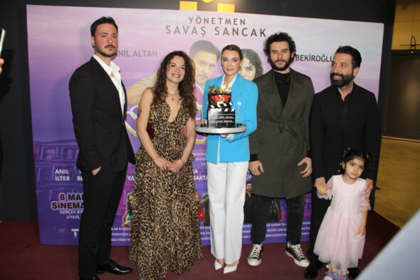 HAYATIMIZ ROMAN GALASI GÖRKEMLİ GEÇTİ