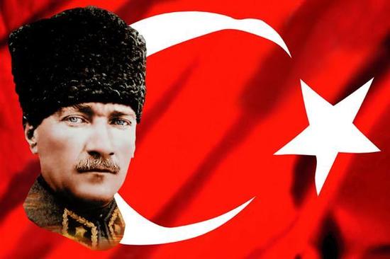 Varolsun Aziz Türk Milleti ! İlelebet Atatürk, İlelebet Cumhuriyet !