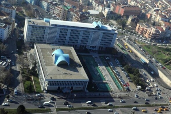 Son İstanbul anketinden çarpıcı sonuçlar: İmamoğlu bırakırsa yeni İBB Başkanı kim olmalı?