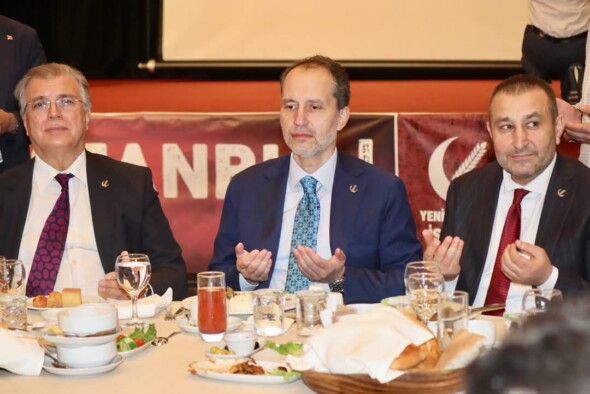 YENİDEN REFAH PARTİSİ İSTANBUL İL BAŞKANLIĞININ GELENEKSEL İFTAR PROGRAMINA YOĞUN İLGİ PYD-YPG VE ŞAM YÖNETİMİ ARASINDAKİ ANLAŞMA