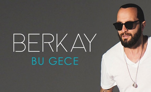 BERKAY’DAN HARBİYE’DE MÜZİK DOLU BİR GÖRSEL ŞÖLEN: “BU GECE BİTMESİN!”