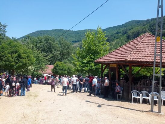 “Gözcü Mahmut’u Anma ve Köy Hayrı’na” Yoğun İlgi…