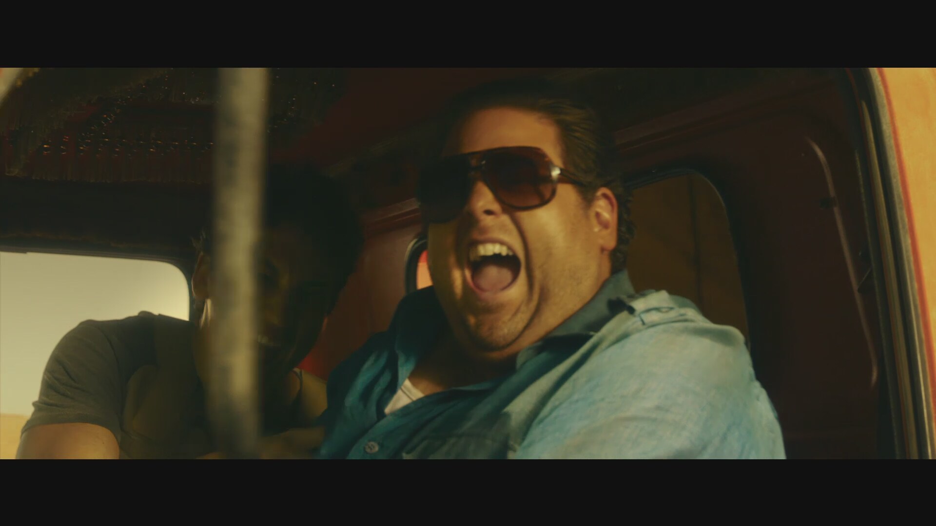 Vurguncular (War Dogs)