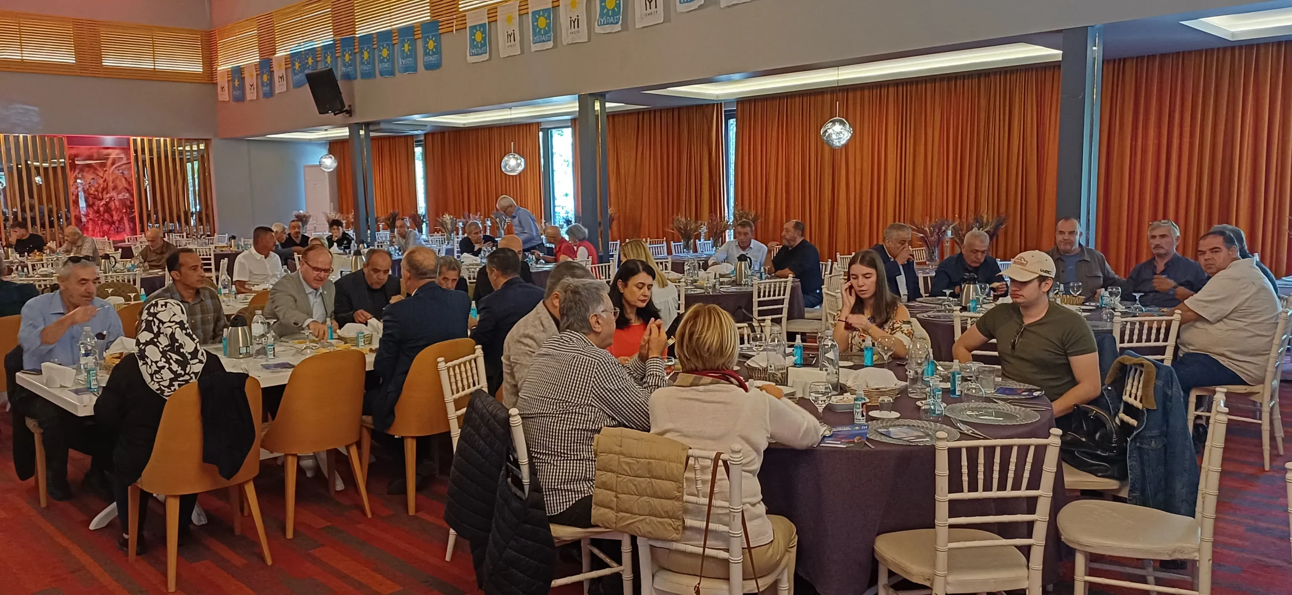 İYİ Parti Nilüfer’de Sert Çıkış: “Cumhuriyet İçin, Bedeli Ne Olursa Olsun Hazırız!”