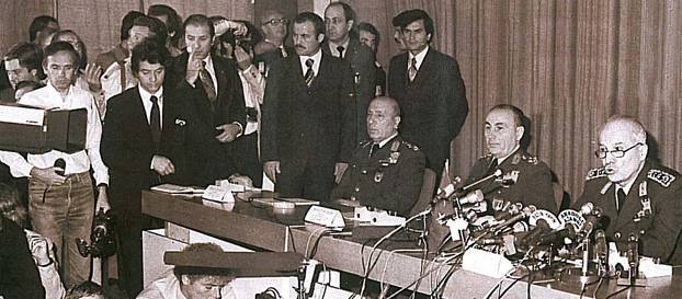 12 EYLÜL FAŞİST DARBESİNİ UNUTTURAN GÜNLERİ VE DESPOTİZMİ YAŞATIYORLAR.