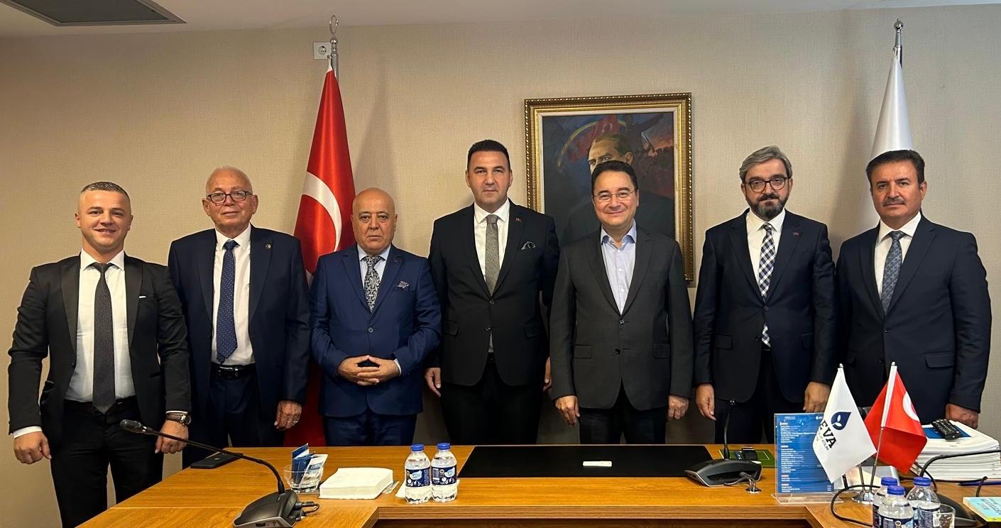 TÜMKON KALKINMA PROJELERİ İÇİN HAREKETE GEÇTİ: ALİ BABACAN VE DEVA PARTİSİ’NE SUNUM YAPILDI