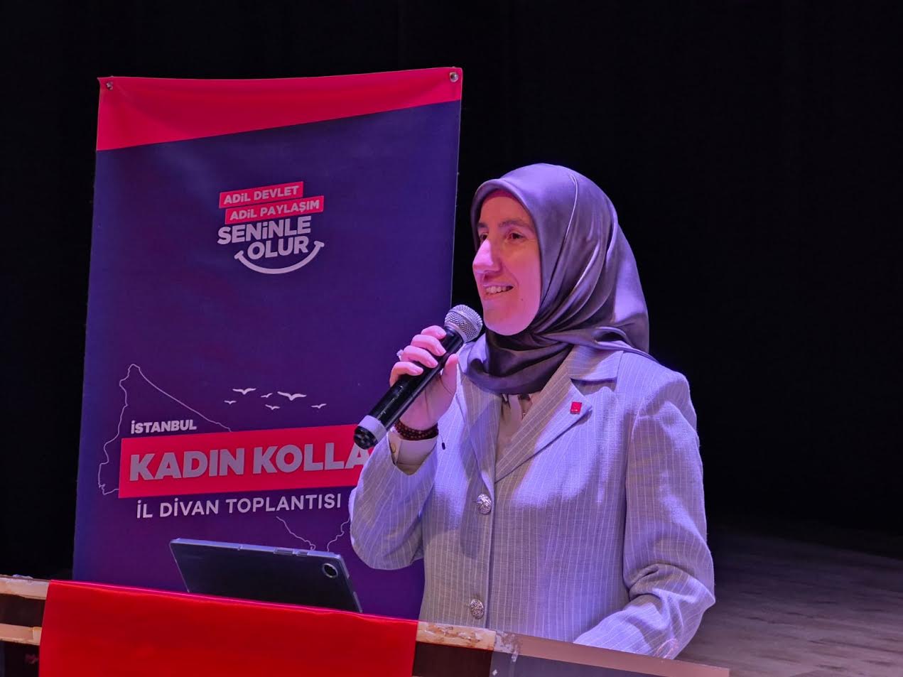 “SESİMİZ BİRLİĞİMİZ, SÖZÜMÜZ KARDEŞLİĞİMİZ, UMUDUMUZ GELECEĞİMİZ”