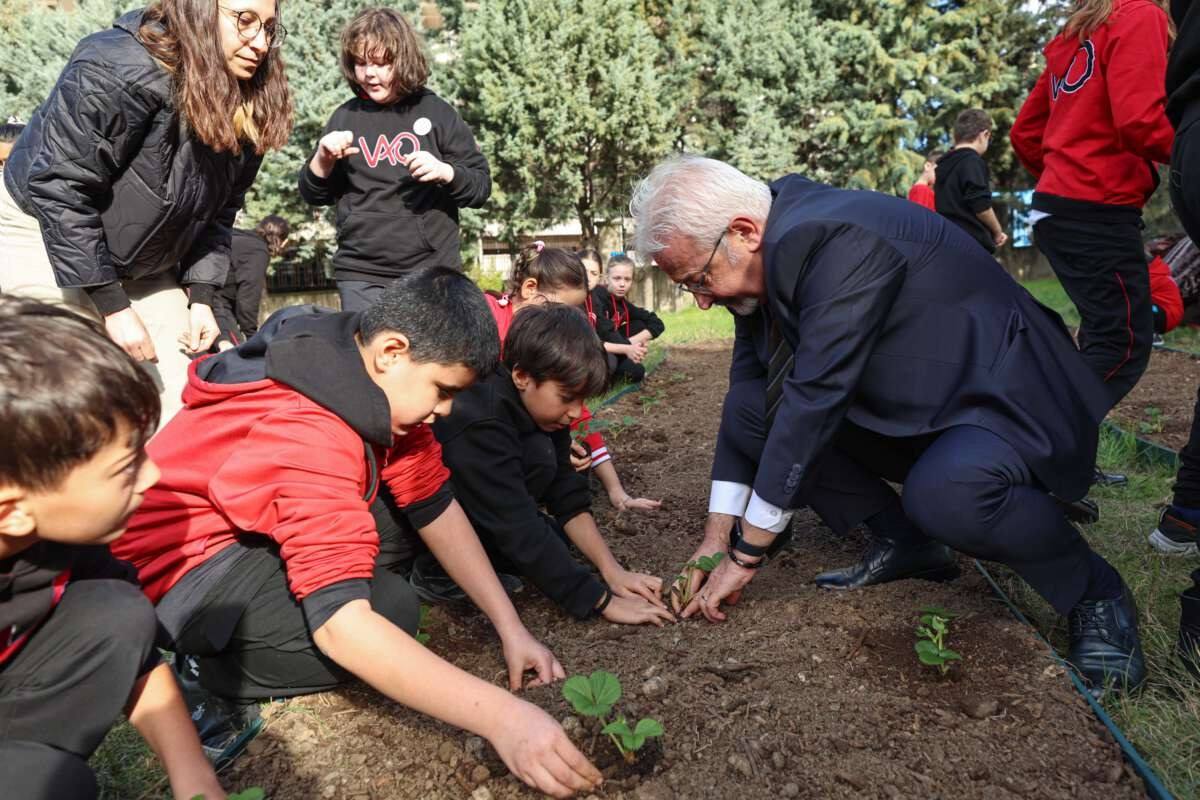 İDDİALAR İSPATLANMADAN YARGISIZ İNFAZ YAPMAK İNSANLARIN YAŞAMLARINA SEBEP OLABİLİR.