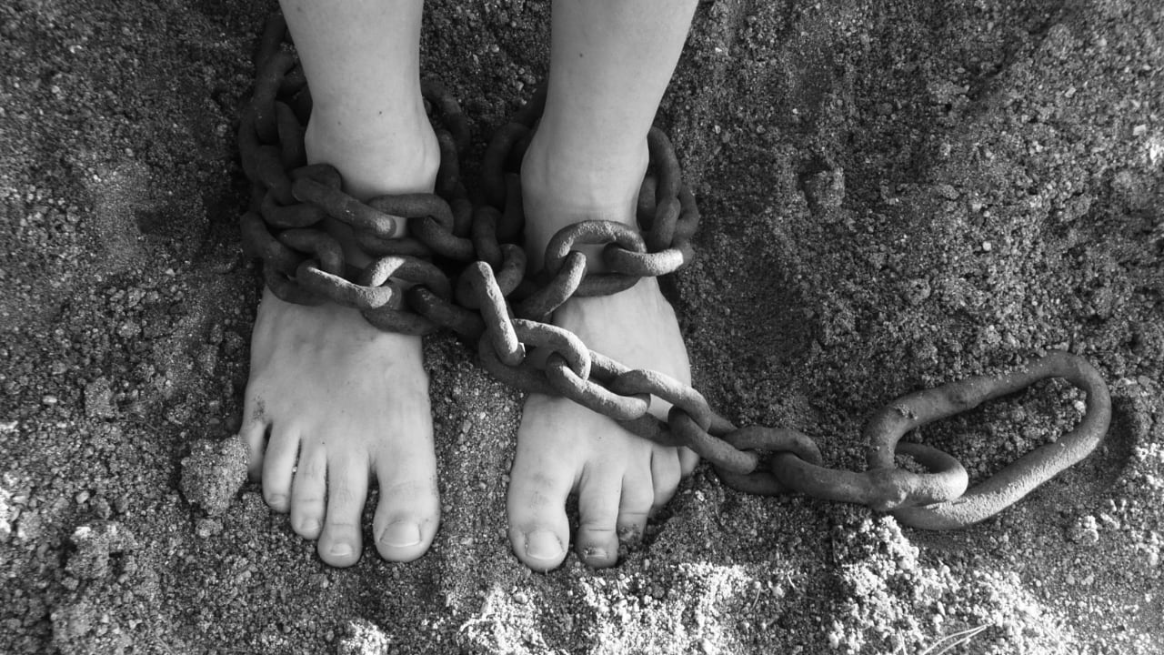 Disiplin mi, İşkence mi? 13 Yaşındaki Kajal’ın Ölümü Eğitim Sistemini Tartışmaya Açtı