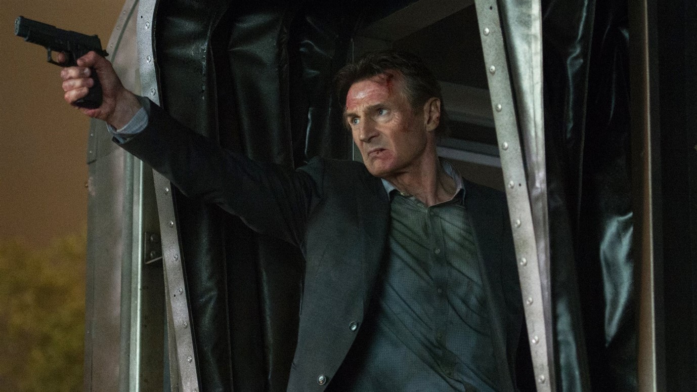 Yolcu (The Commuter)