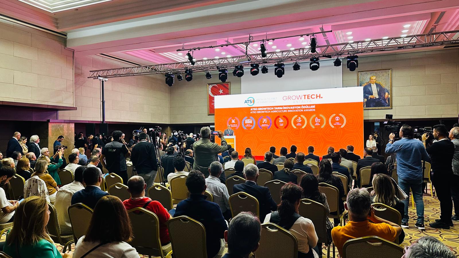 2025 Growtech Antalya Tarım Fuarı’nda Büyük Başarı: Bitki Besleme Ödülü Bimstalya Madencilik’in Oldu!