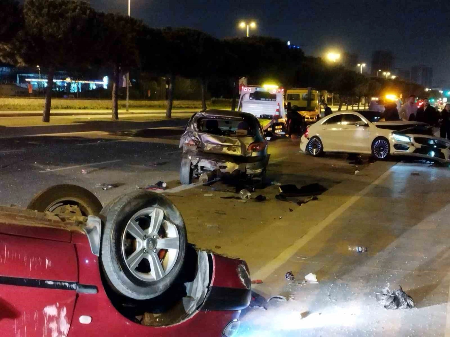 Bergedorf–Curslack Yolunda Zincirleme Kaza: Trafik Durma Noktasında