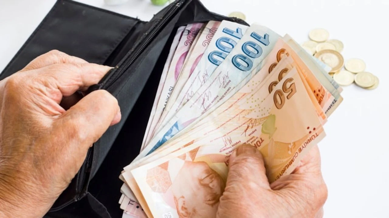 Emekliler İçin Adalet ve Yaşanabilir Gelir Talebi!