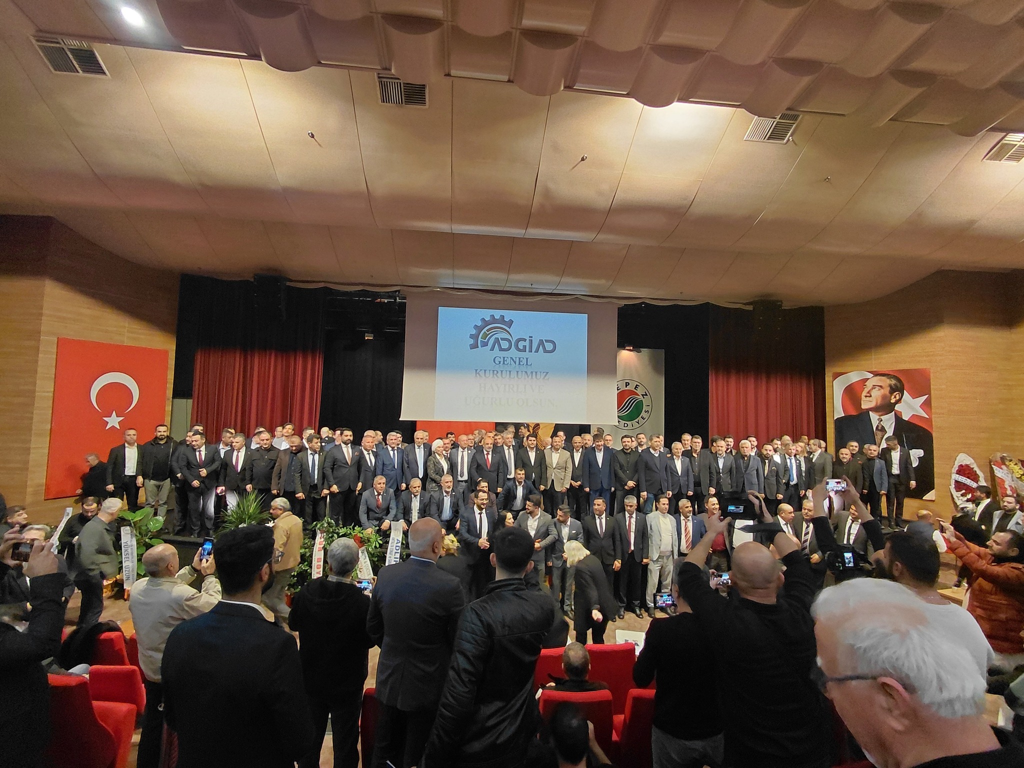 ADGİAD 9. Olağan Genel Kurulu Büyük Coşkuyla Gerçekleşti: Yeni Başkan Dilaver Tanık Oldu