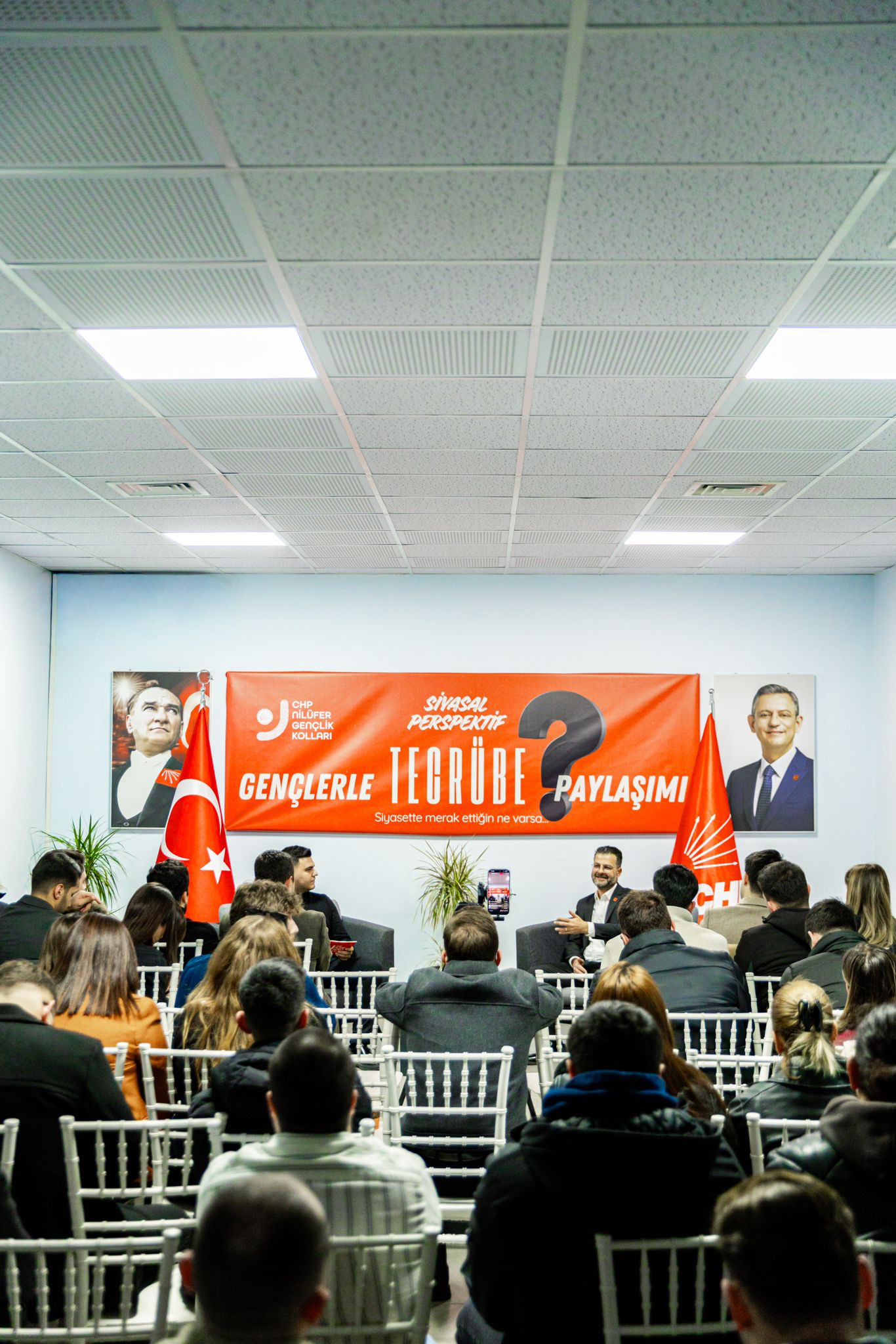 Gençliğe Güçlü Bir Siyasal Hamle