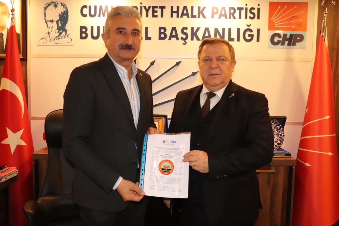 *TÜED Uludağ Başkanı Pars’tan Siyasetçilere Çağrı: Emeklileri Öz-Üvey Evlat Olarak Ayrıştırmayın!