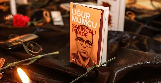 Uğur Mumcu Ölmez