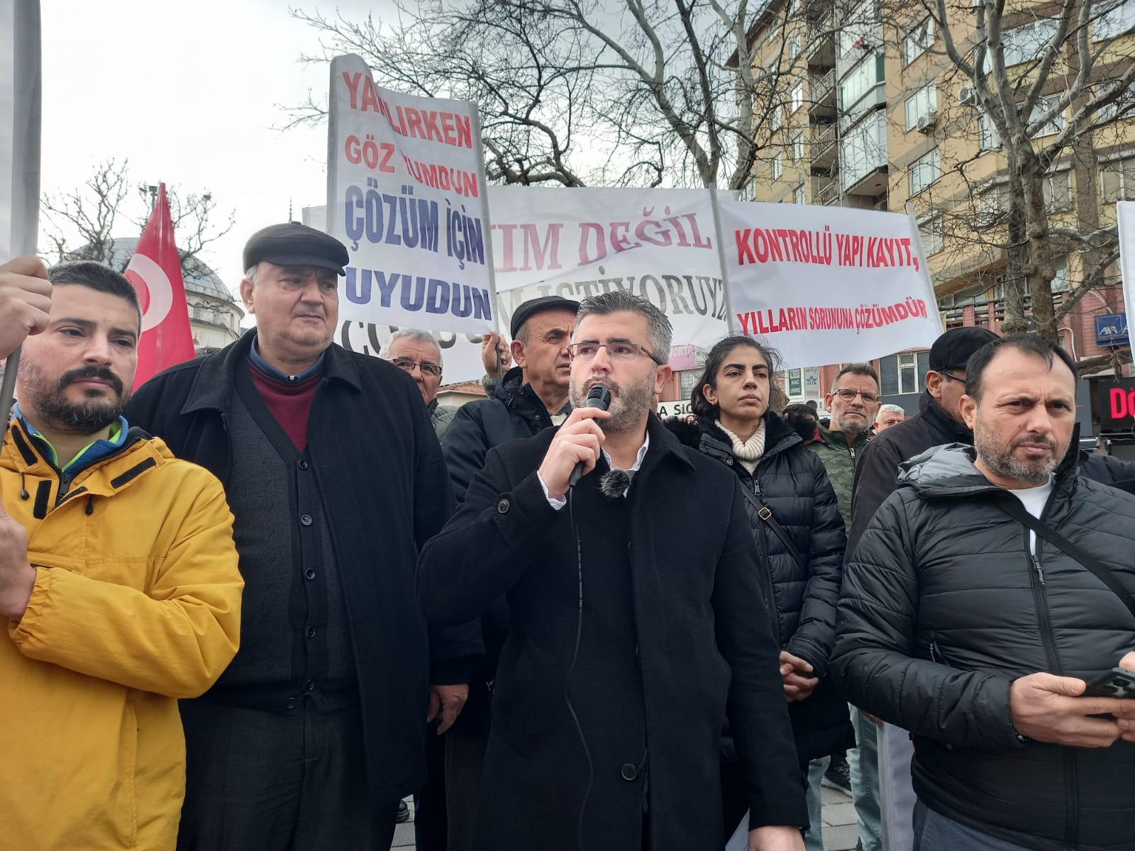 İmar Yasası Mağdurları Kalkışa Geçti: “Yıkım Çözüm Değildir!”