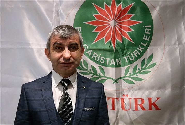 Bir El, Bir Yürek