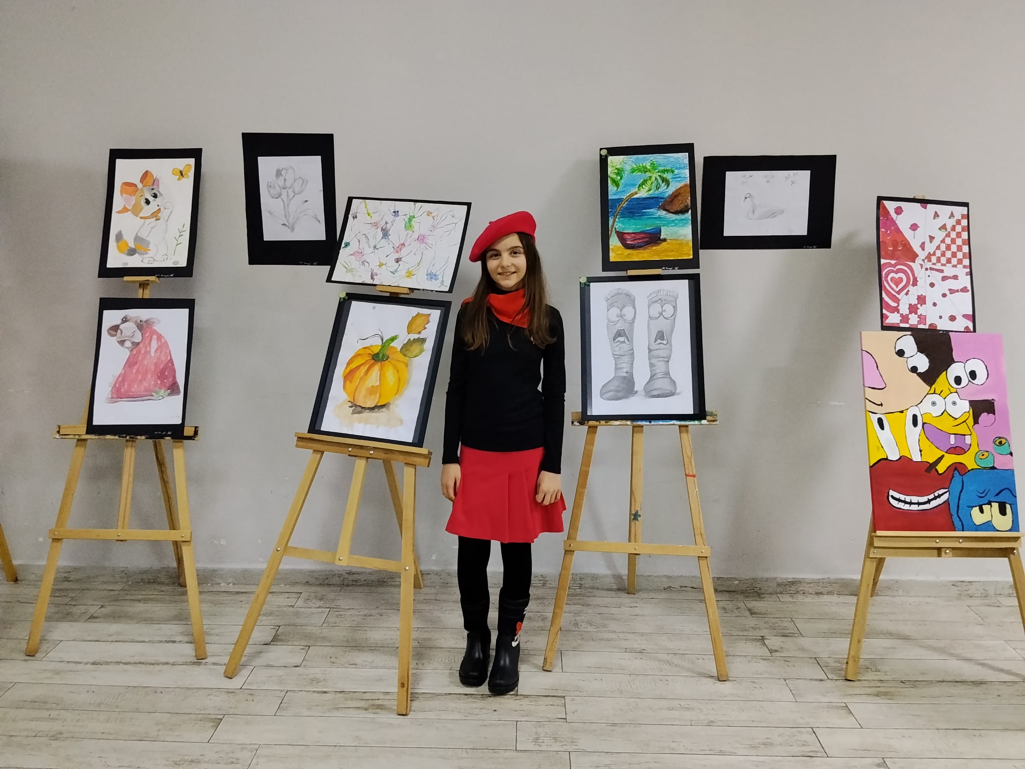 Genç Yetenek Nil Karagöl’den Sanat Dünyasına Etkileyici İlk Adım: İlk Kişisel Sergisini Açtı