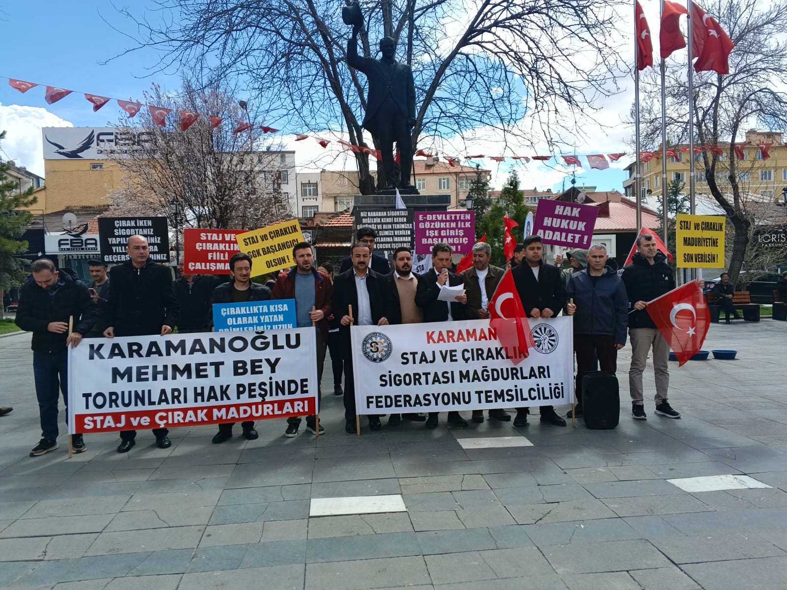 Staj ve Çıraklık Sigortası Mağdurları: “Haklarımız 39 Yıldır Gasp Ediliyor”