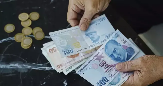 “Memur Bayram İkramiyesi Bekliyor, Maaşlarda Eşel Mobil İstiyor”