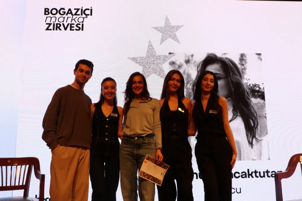 HAFSANUR SANCAKTUTAN BOĞAZİÇİ MARKA ZİRVESİ’NDE GENÇLERLE BULUŞTU