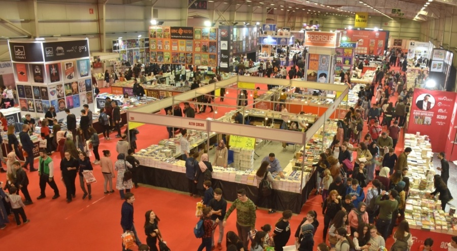 AYDINLIĞA AÇILAN NURLU KAPILAR ‘’ KİTAP FUARLARI ‘’