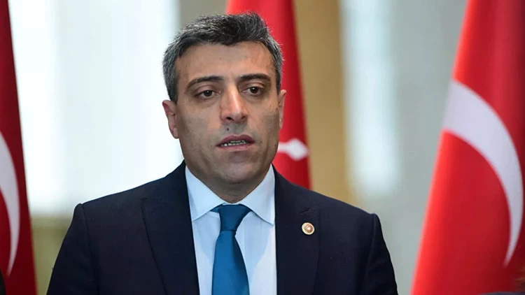 “Tarih Siyasetin Aracı Yapılamaz”